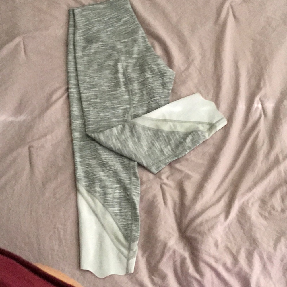 Wunder Under Crop 21’ by Lululemon